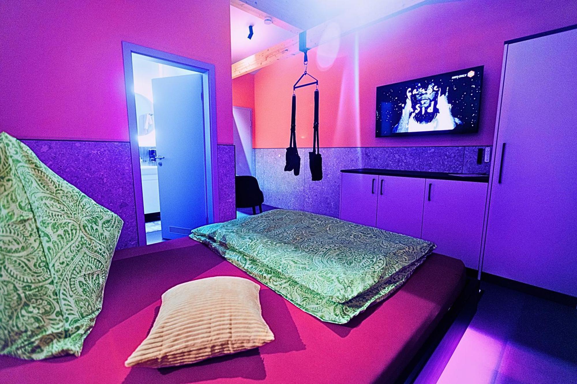 Lustra Stundenhotel - Adults Only Landshut Eksteriør bilde