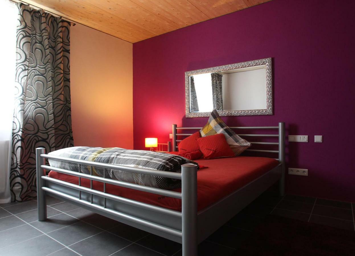 Lustra Stundenhotel - Adults Only Landshut Eksteriør bilde
